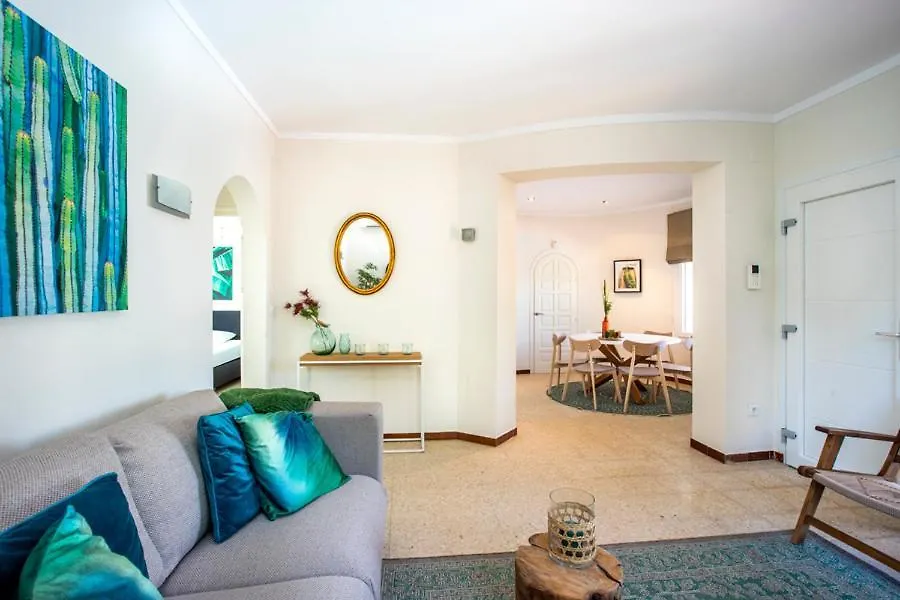 2005 Villa Freser Al Canal Para 6 Personas By Homeselectspain Empuriabrava 0*,  Ισπανία